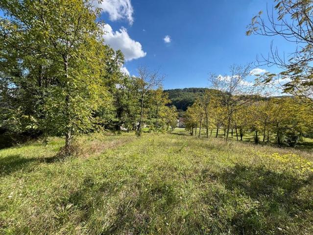 Terrain vente à Saint-hilaire-de-lusignan