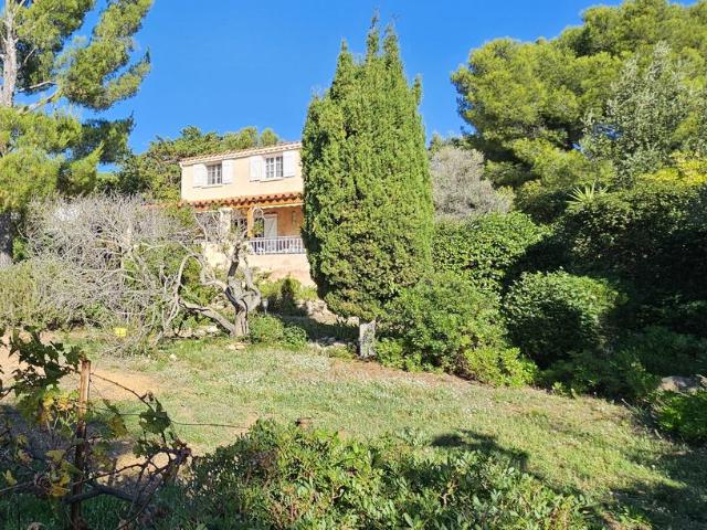 Terrain vente à Arrondissement de Toulon, Bandol