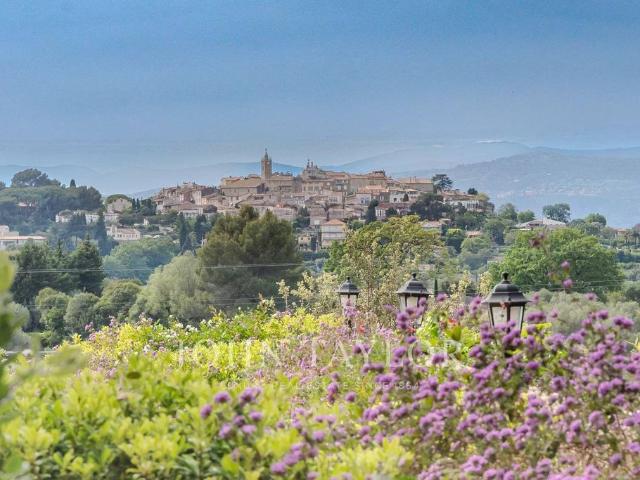 Terrain vente à Grasse, Mougins