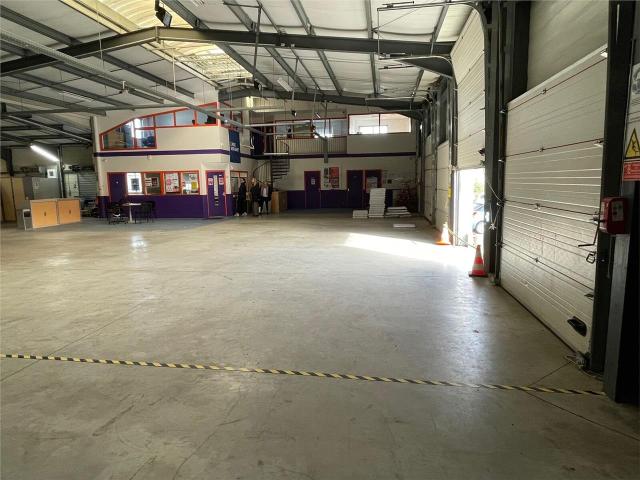 Local Commercial location à Les Andelys, Criquebeuf-sur-seine