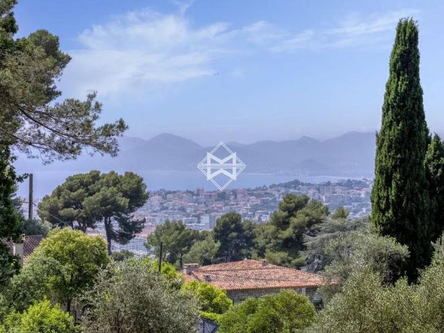 Terrain vente à France métropolitaine, Cannes