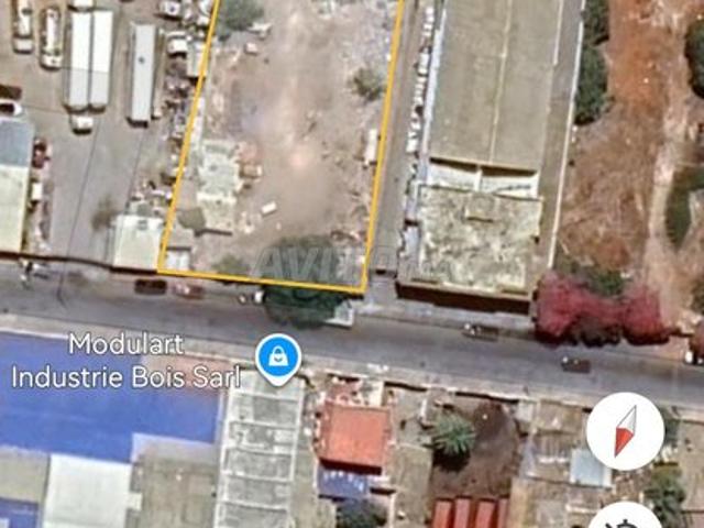 Local commercial vente à Anfa, Gharb-Chrarda-Beni Hssen