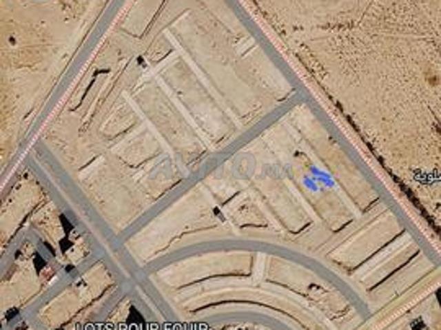 Propriété vente à Outat El Haj