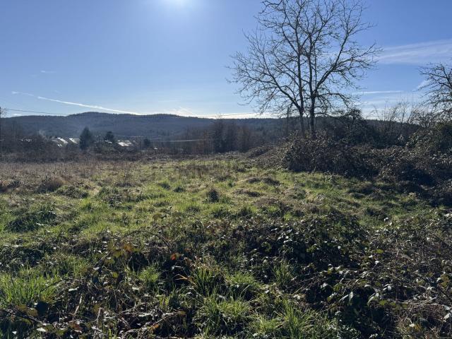 Terrain vente à Sardy-lès-Épiry, Nièvre