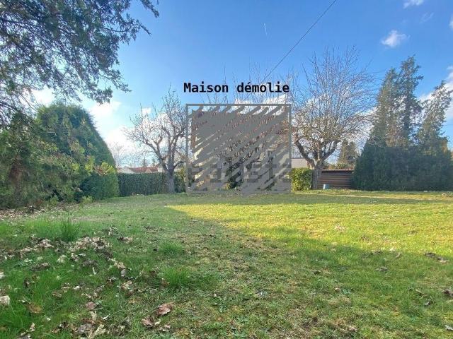 Terrain vente à Domaine de Miremont, Gif-sur-Yvette