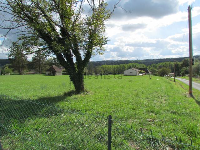 Terrain vente à Saint-Agnan, Hautefort