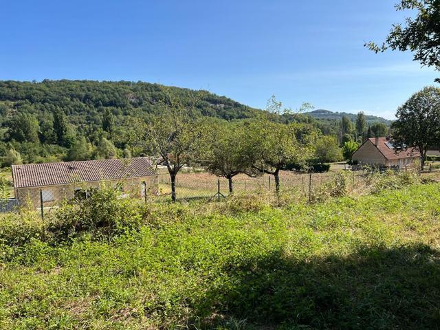 Terrain vente à Les Farges, Dordogne