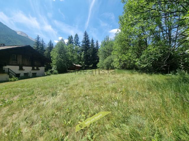 Terrain vente à Le Monêtier-les-Bains, Hautes-Alpes