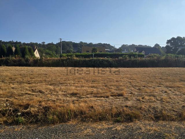 Terrain vente à Le Val-Saint-Père, Manche