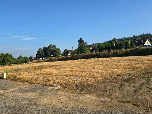 Terrain vente à Le Val-Saint-Père, Manche