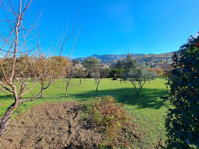 Terrain vente à Les Guillomins, Malaucène
