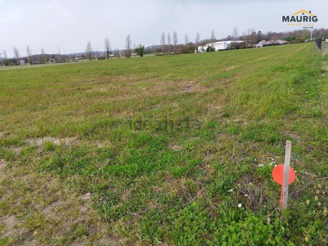 Terrain vente à Miramont-de-Guyenne, Lot-et-Garonne