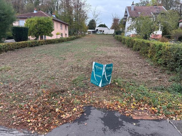 Terrain vente à Devant le Bois du Four, Mirecourt