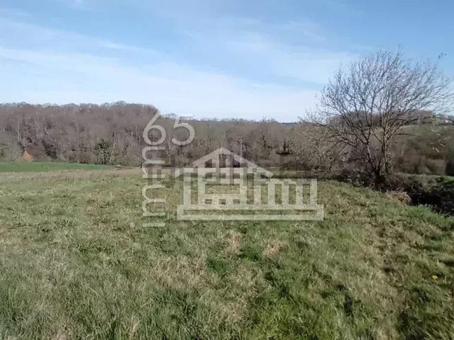 Terrain vente à Montignac, Hautes-Pyrénées