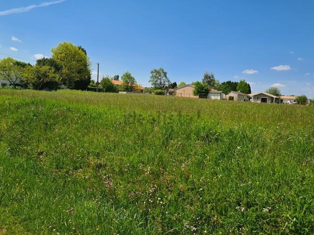 Terrain vente à Merlerie, Montpon-Ménestérol