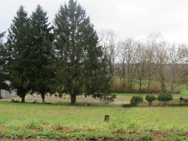 Terrain vente à Peyrat-de-Bellac, Haute-Vienne