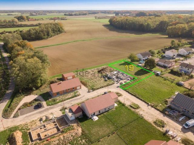Terrain vente à Pierre-de-Bresse, Saône-et-Loire
