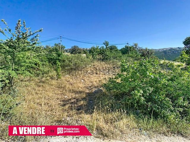 Terrain vente à Le Corps-de-Ville, Plan-d'Aups-Sainte-Baume