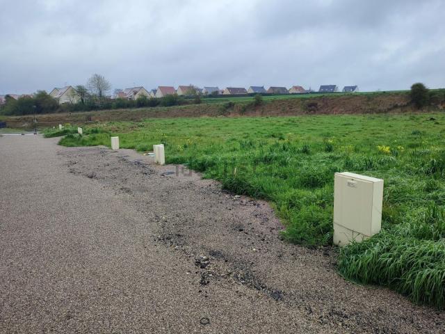 Terrain vente à Pont-de-Metz, Somme