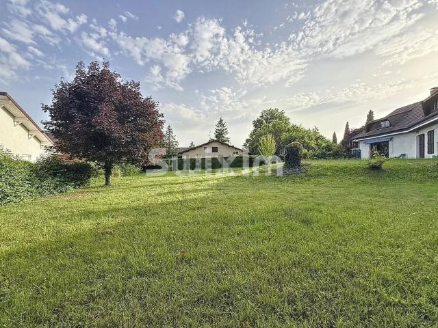 Terrain vente à Prévessin-Moëns, Ferney-Voltaire