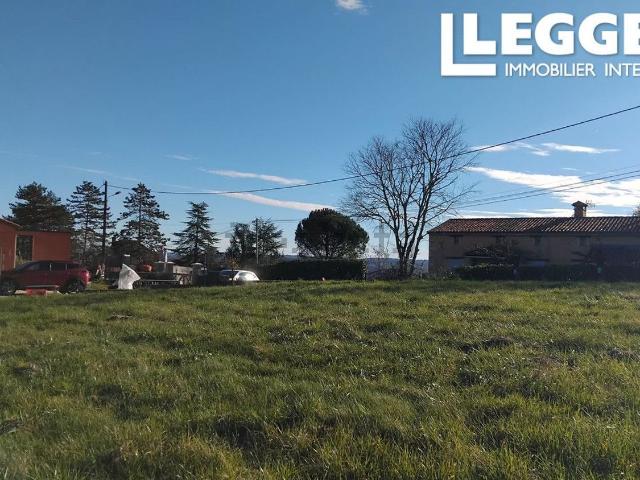 Terrain vente à Le Bourg Neuf-est, Puy-l'Évêque