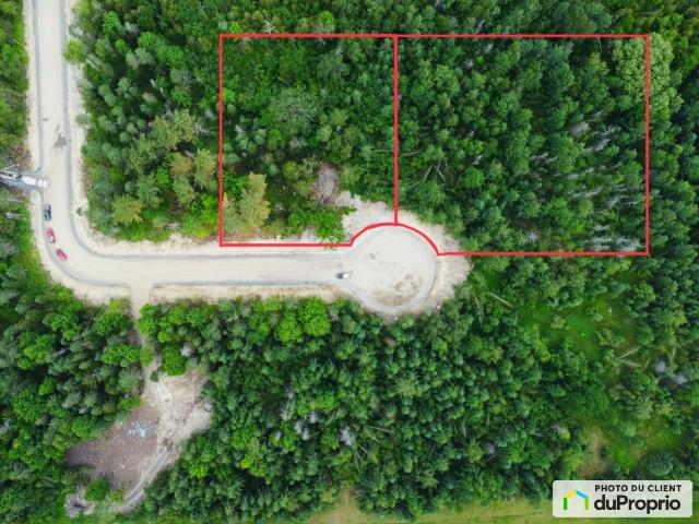 Land for sale in Magog