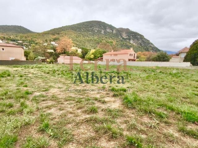 Terrain vente à Ria, Ria-Sirach