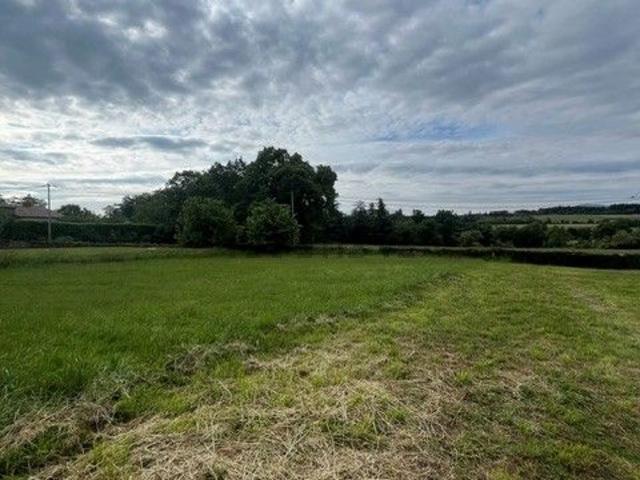 Terrain vente à Maladière, Roiffieux