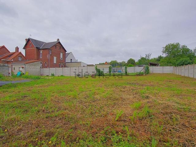 Terrain vente à Z. I. Ouest, Roye