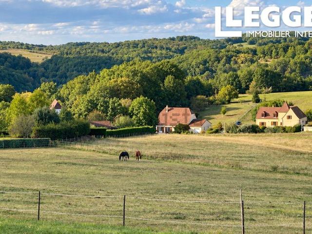 Terrain vente à Saint-Cyprien, Dordogne