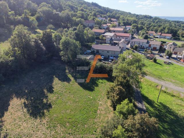 Terrain vente à Montferrat, Saint-Étienne-Lardeyrol