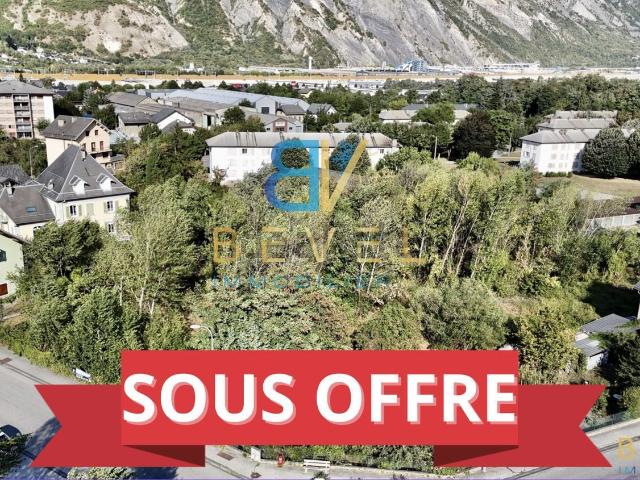 Terrain vente à Saint-Jean-de-Maurienne, Savoie