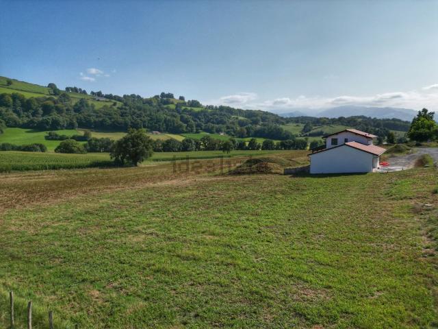 Terrain vente à Nafarroa Beherea, Saint-Jean-Pied-de-Port