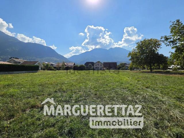 Terrain vente à Saint-Pierre-en-Faucigny, Haute-Savoie