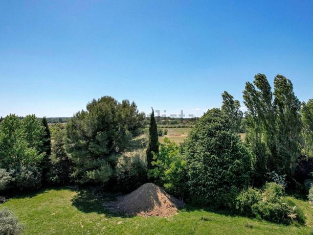 Terrain vente à Saint-Quentin-la-Poterie, Gard