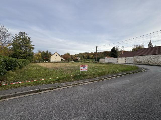 Terrain vente à Saint-Vaast-de-Longmont, Oise