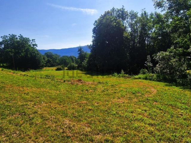 Terrain vente à Belmont-Luthézieu, Valromey-sur-Séran