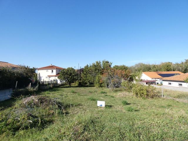 Terrain vente à Chignat, Vertaizon
