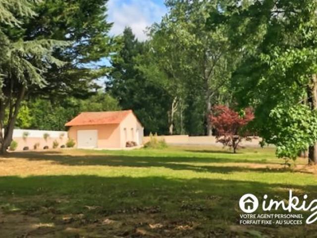 Maison vente à Confolens, Pressignac