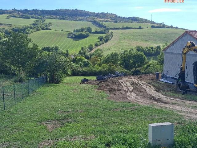 Terrain vente à Saint-Floret, Puy-de-Dôme