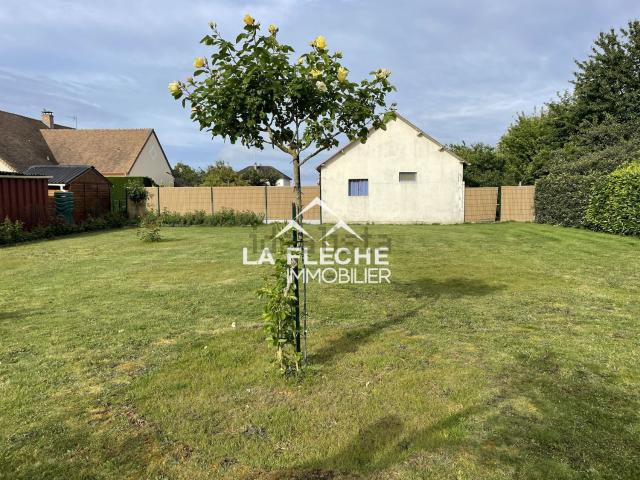 Terrain vente à Villaines-sous-Malicorne, Sarthe