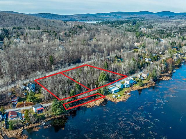 Land for sale in Memphrémagog