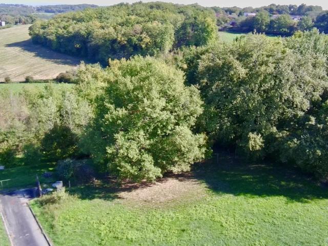 Terrain vente à France métropolitaine, Aubiac