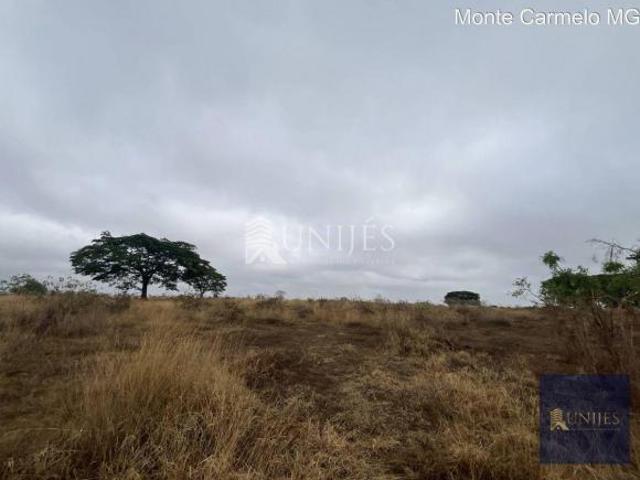 Sítio e chácara venda em Região Geográfica Imediata de Monte Carmelo, Monte Carmelo