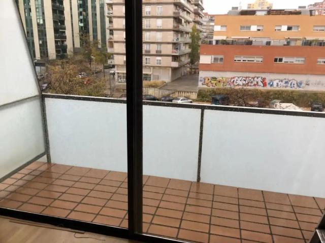 Apartamento en alquiler en Zona Esportiva, Vallès Occidental