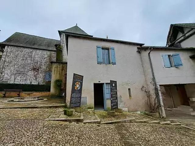 Maison vente à Sarlat-la-Canéda, Terrasson-lavilledieu