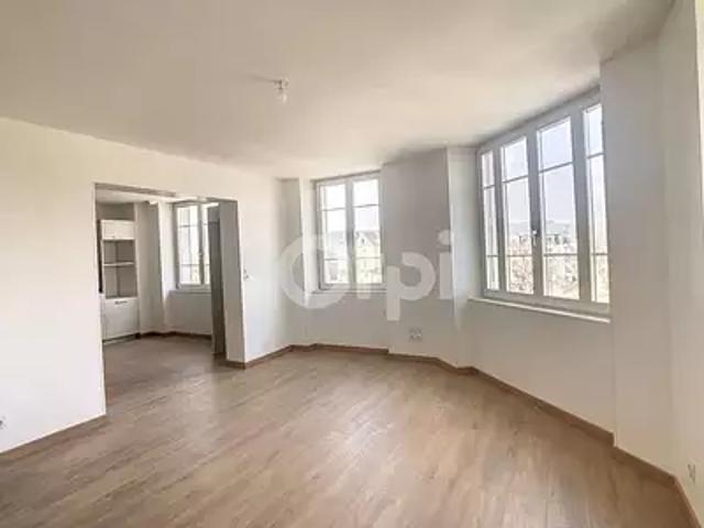 Appartement location à Sarlat-la-Canéda, Terrasson-lavilledieu