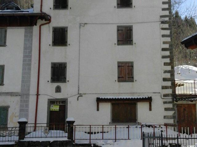Villa Indipendente in vendita a Unione dei comuni del Frignano, Fiumalbo