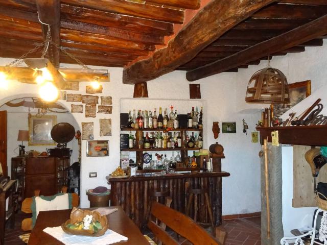 Rustico in vendita a Unione dei Comuni Circondario dell'Empolese Valdelsa, Montespertoli
