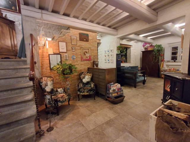 Casa in vendita a Quarrata, Toscana